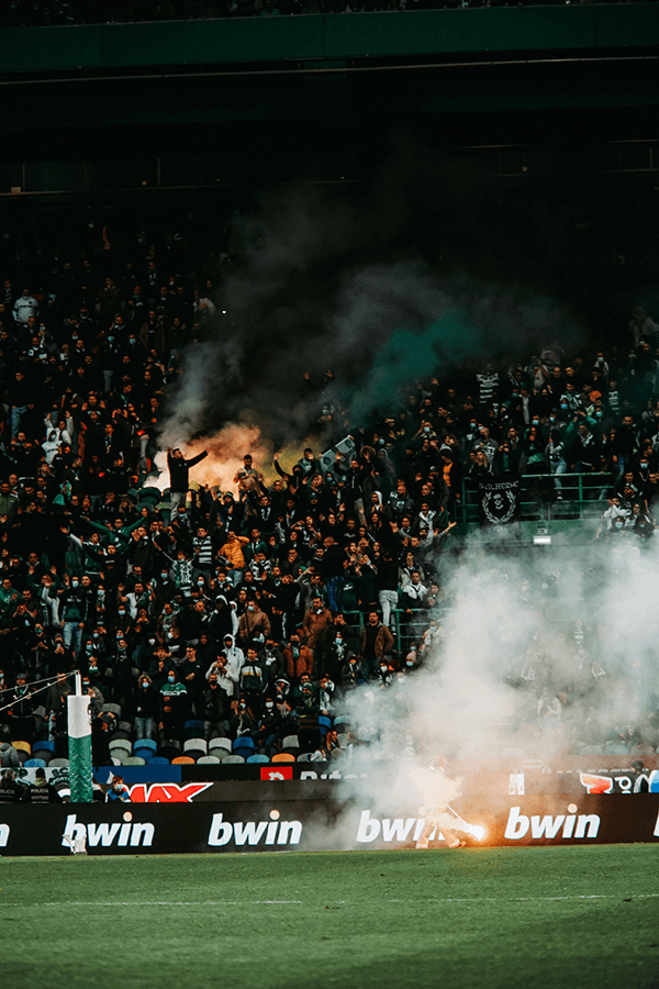 Protección de Menores en el fútbol Prevención de riesgos en eventos deportivos
