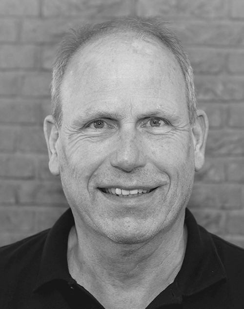 Dick Molenaar Web.png
